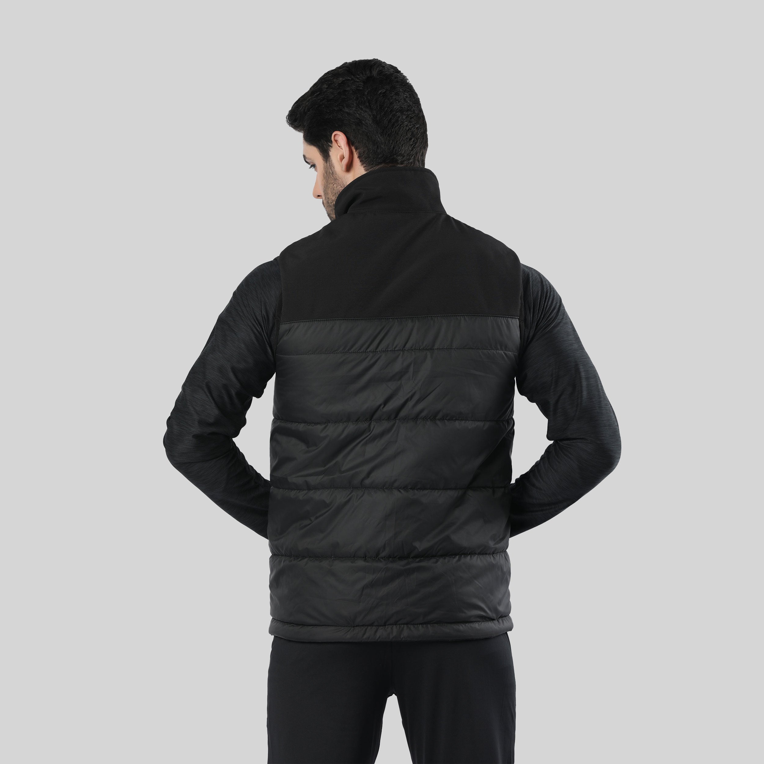 Hybrid Quilted Sleeveless Jacket