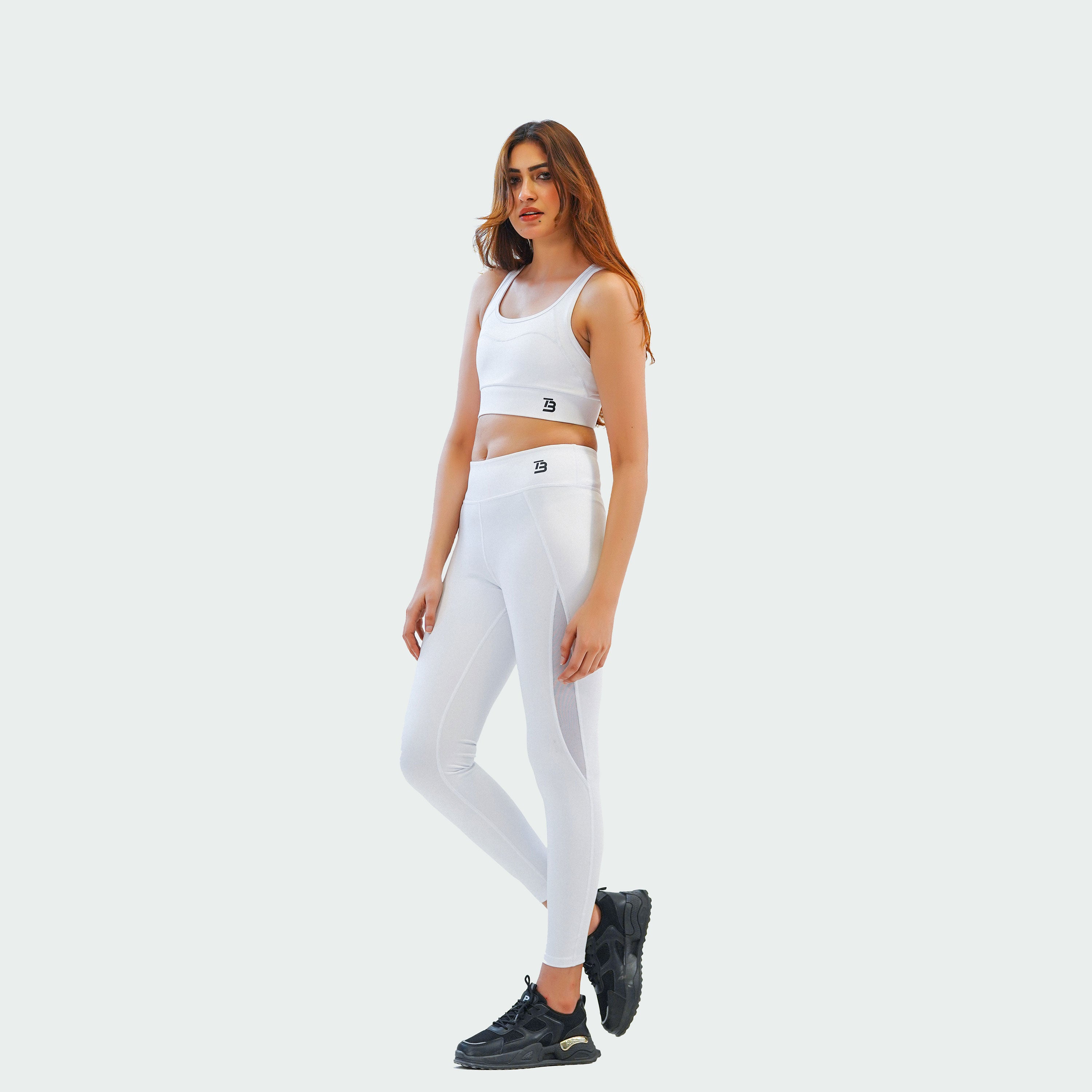 Surve Yoga Set - White